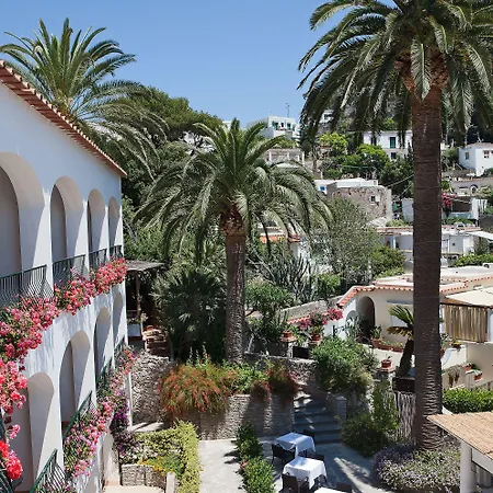 Della Piccola Marina Hotel 4*