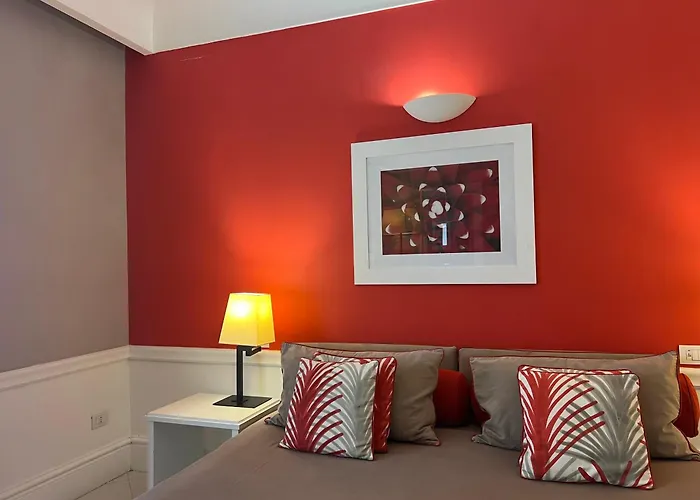 Della Piccola Marina Otel Capri