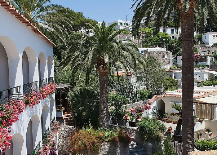 Della Piccola Marina Otel 4*