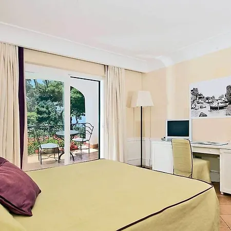 Della Piccola Marina Hotel