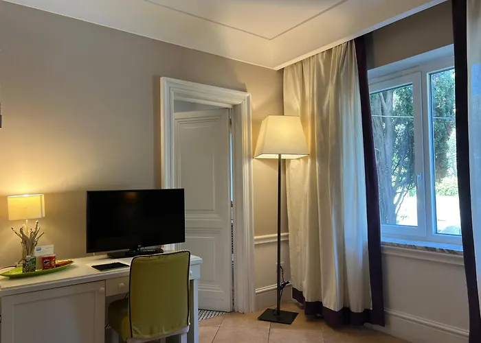 델라 피콜라 마리나